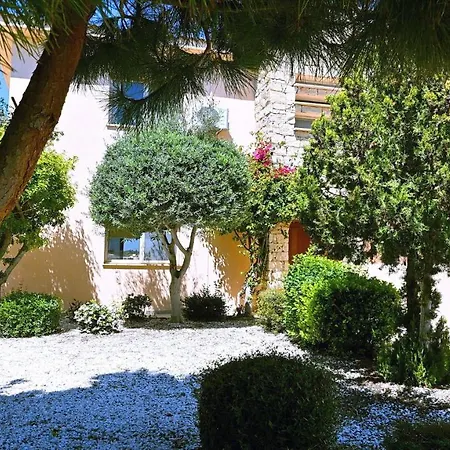 فيلة Jasmin